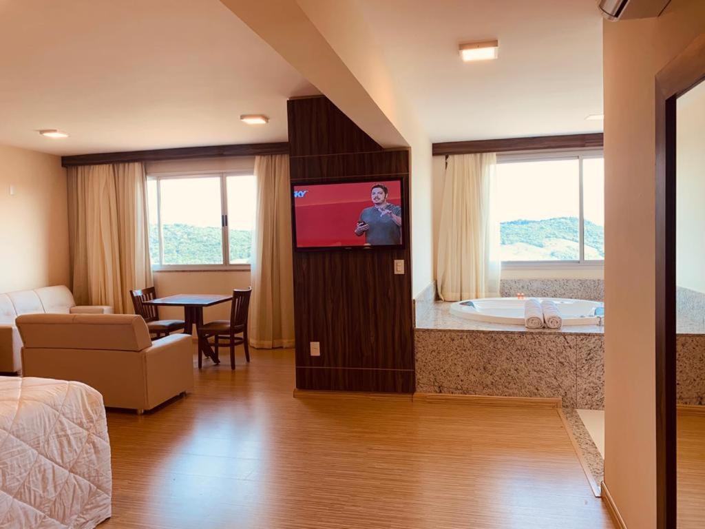 Hotel Mirante Sao Bras São Brás do Suaçuí Extérieur photo